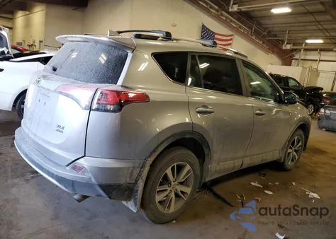 2016 Toyota Rav4 Xle из США, поврежденный, VIN 2T3RFREV8GW531872